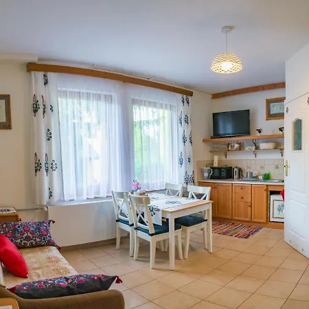 Rodzinne Artis 5 Min Od Krupowek Apartment Zakopane